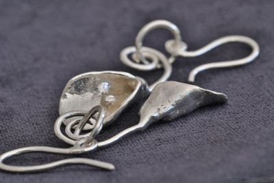 Lily Earrings