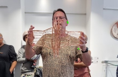 expanding sculpture