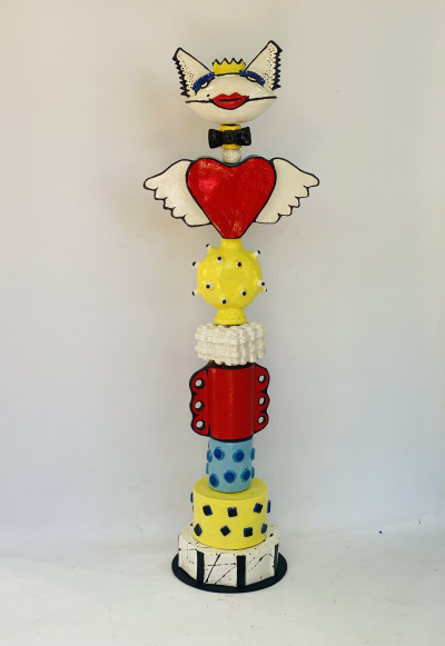 Pucker up, Buttercup totem