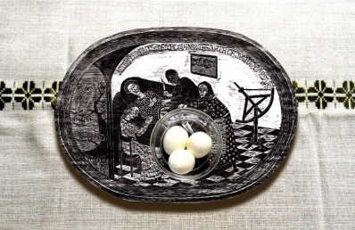 Birthing Tray - Eggs