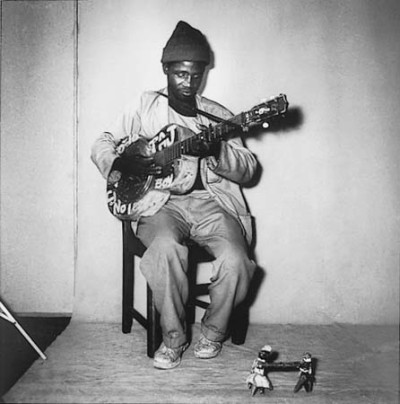 streetsinger-Taj Boy